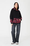 Kadın Kapüşonlu Sweatshirt – Kırmızı / Floral Detaylı