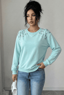 Kadın Rahat Kalıp Omuzları İnci Düğme Detaylı Sweatshirt